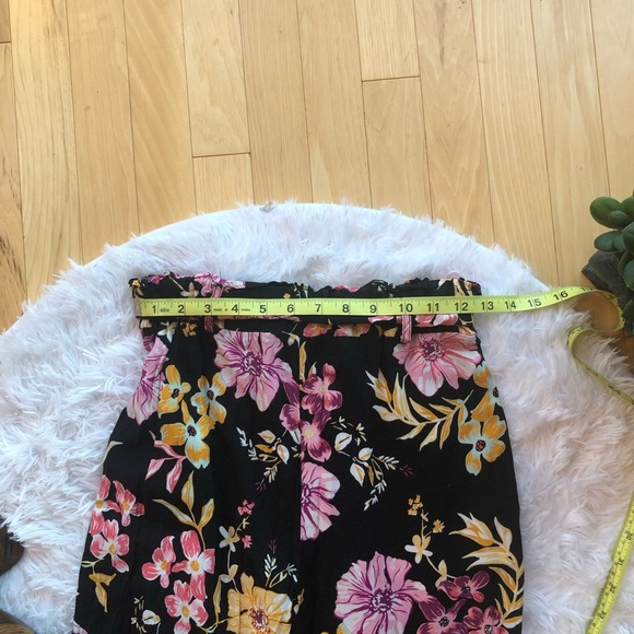 Pant and Skirt Bundle - Picture 5 of 14
